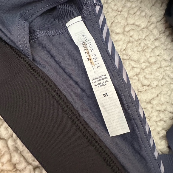 Allyson Felix Athleta Ultimate Legend
Sports Bra - Size Medium - Picture 7 of 9